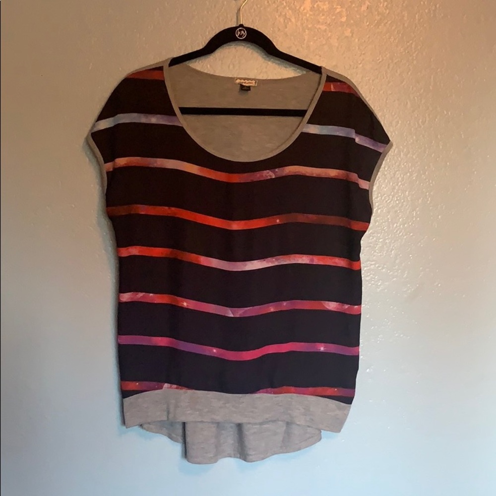 Eyeshadow cotton and rayon top